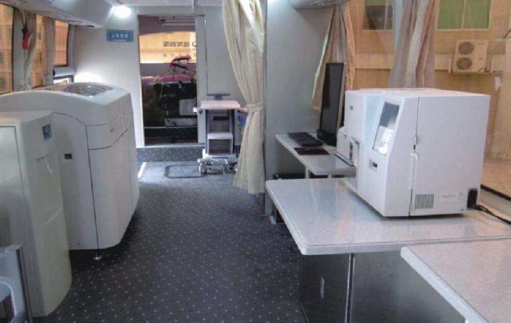 體檢車的功能你了解嗎？體檢車廠家為您詳細(xì)解答。02